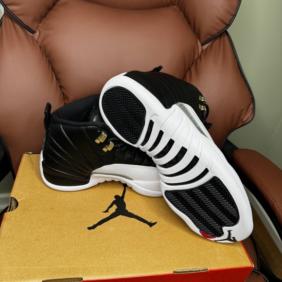 Jordan 12 Playoffs 2022 main image 5